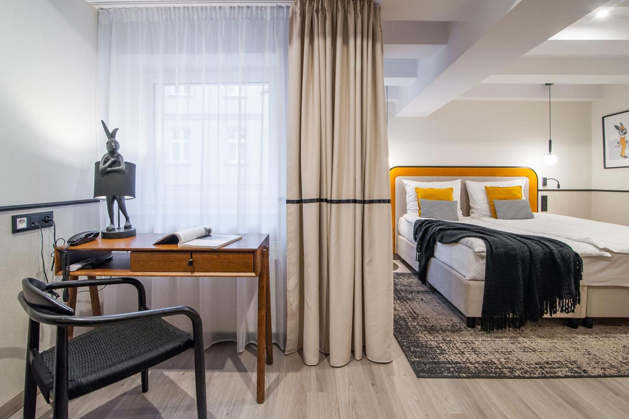 Hotel Awo Gniezno Quarto foto